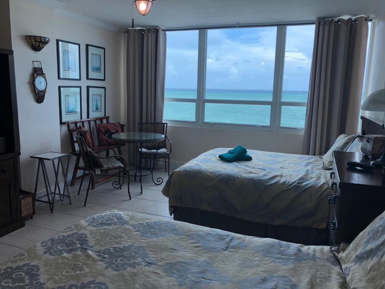 Ocean Front Studio Units 마이애미 비치 외부 사진